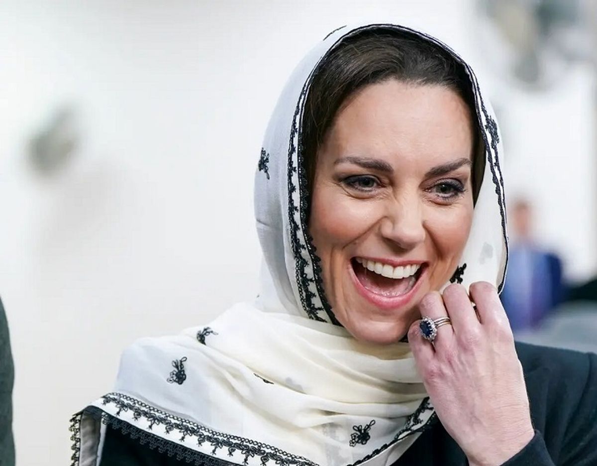 حجاب همسر ولیعهد انگلیس خبرساز شد/ عکس