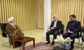 آیت الله جوادی آملی: جلوی فساد و حقوق‌های نجومی باید گرفته شود