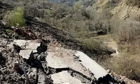 قطعی آب آشامیدنی ۲۲ هزار خانوار چالوسی بر اثر رانش زمین