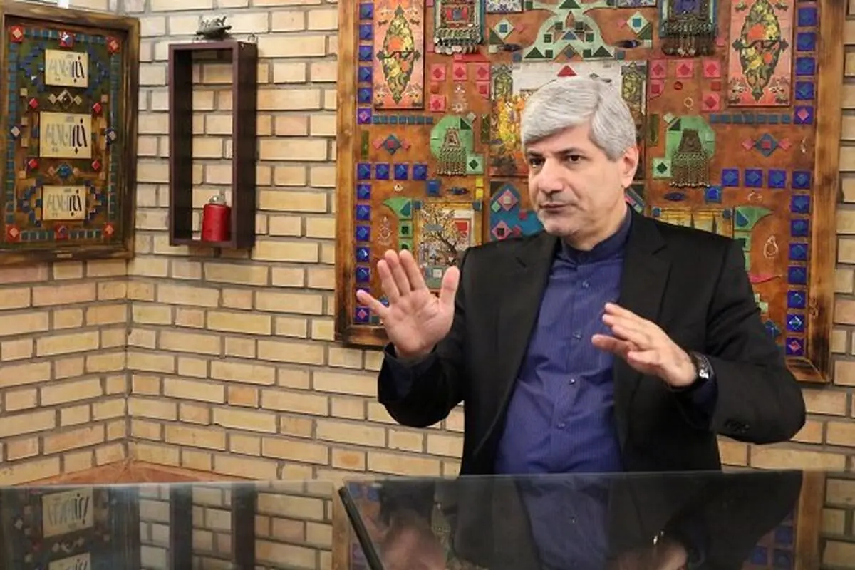 انتقاد مهمانپرست از اصرار تندروها بر ساخت «بمب هسته ای»؛ خدا می داند چه نیتی دارند
