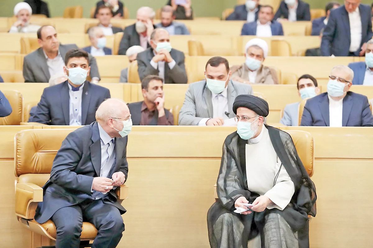 ائتلاف زیر سایه رئیسجمهور؟/ بررسی فعالیت تشکلهای ائتلافساز در جبهه اصولگرایی