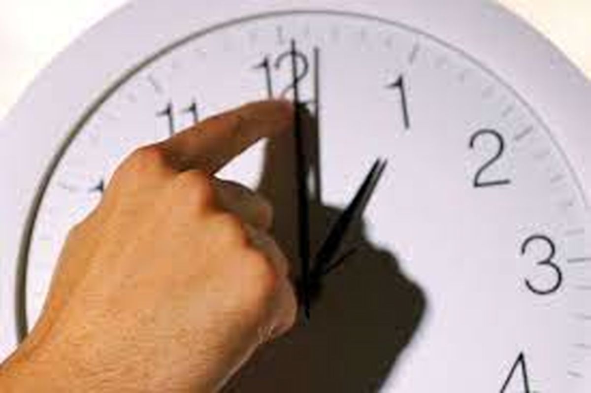ساعت رسمی کشور از ابتدای سال ۱۴۰۲ تغییر نمی کند