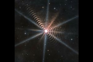 وجود حلقه‌های اسرارآمیز پیرامون یک ستاره دوردست دانشمندان را سردرگم کرد