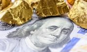 طلا یا دلار ؛ برنده واقعی بازارها کدام است؟