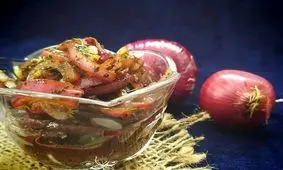 پیاز پرورده؛ چاشنی بی نظیر کباب و کتلت