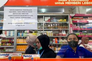مرگ ۱۹۵ کودک اندونزیایی پس از خوردن شربت سرماخوردگی/ مجوز دو شرکت دارو سازی لغو شد