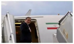 عراقچی و هیات همراه وارد مسقط شدند

