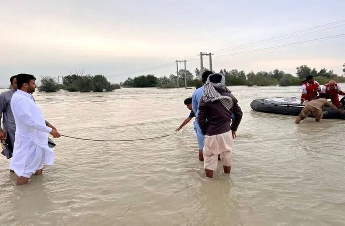 درگیری ۱۰هزار و ۹۷۹ خانوار با سیل سیستان و بلوچستان/ تمامی راه‌های روستاها بازگشایی شده است