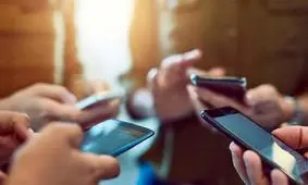 ویدئوی طنزی درباره وضعیت گروه های خانوادگی در فضای مجازی