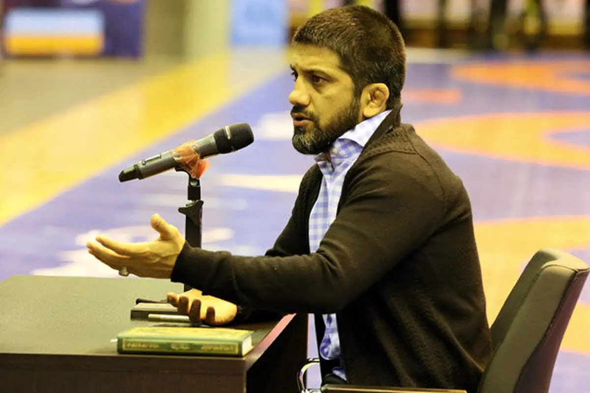 علیرضا دبیر: باید خبرنگار می‌فهمید که حرف بی‌ربط نزند/ ویدئو

