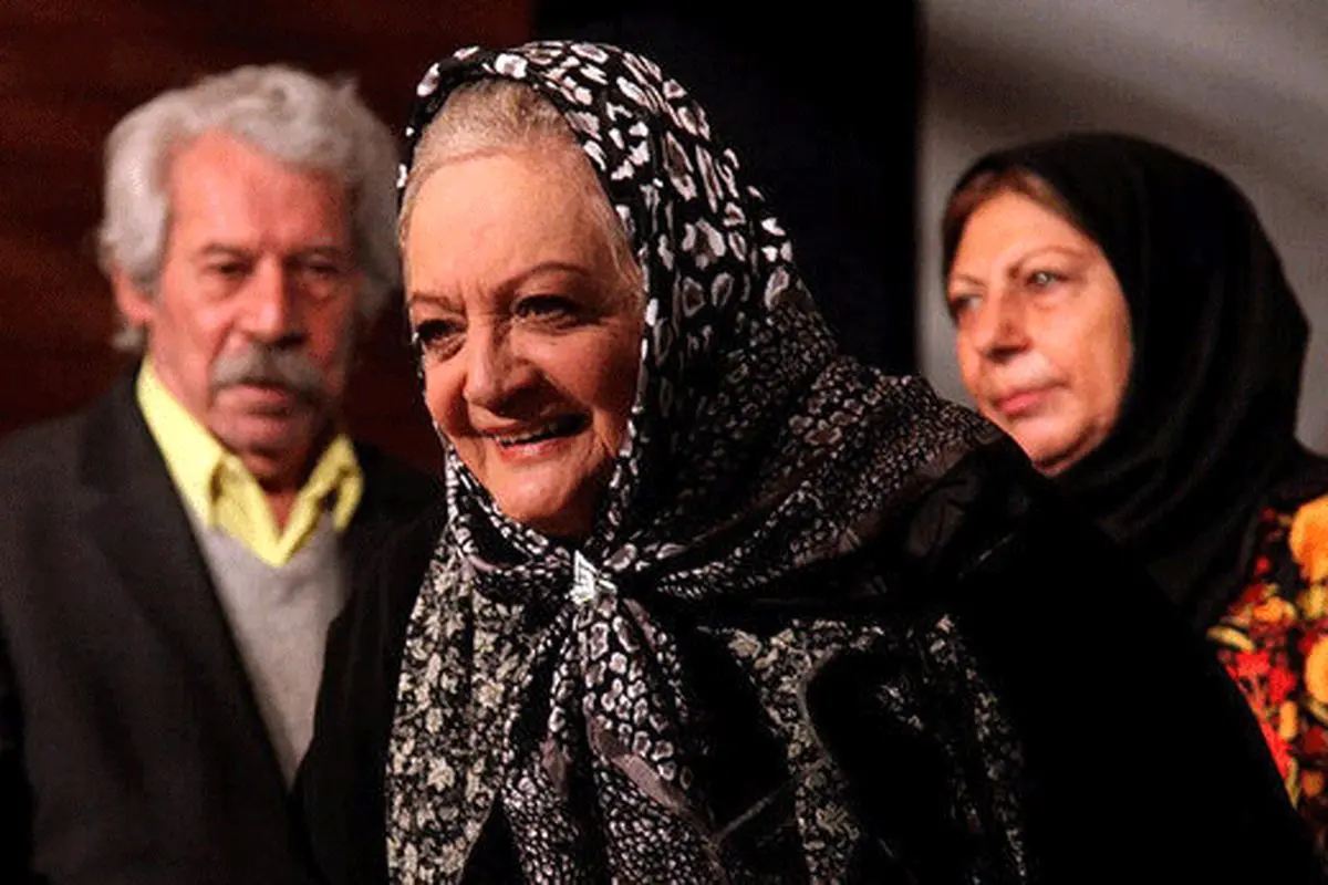 سفر زمان؛ «شهلا ریاحی» در ۷۹ سالگی و در خانه اش در تهران؛ سال ۱۳۹۴ 