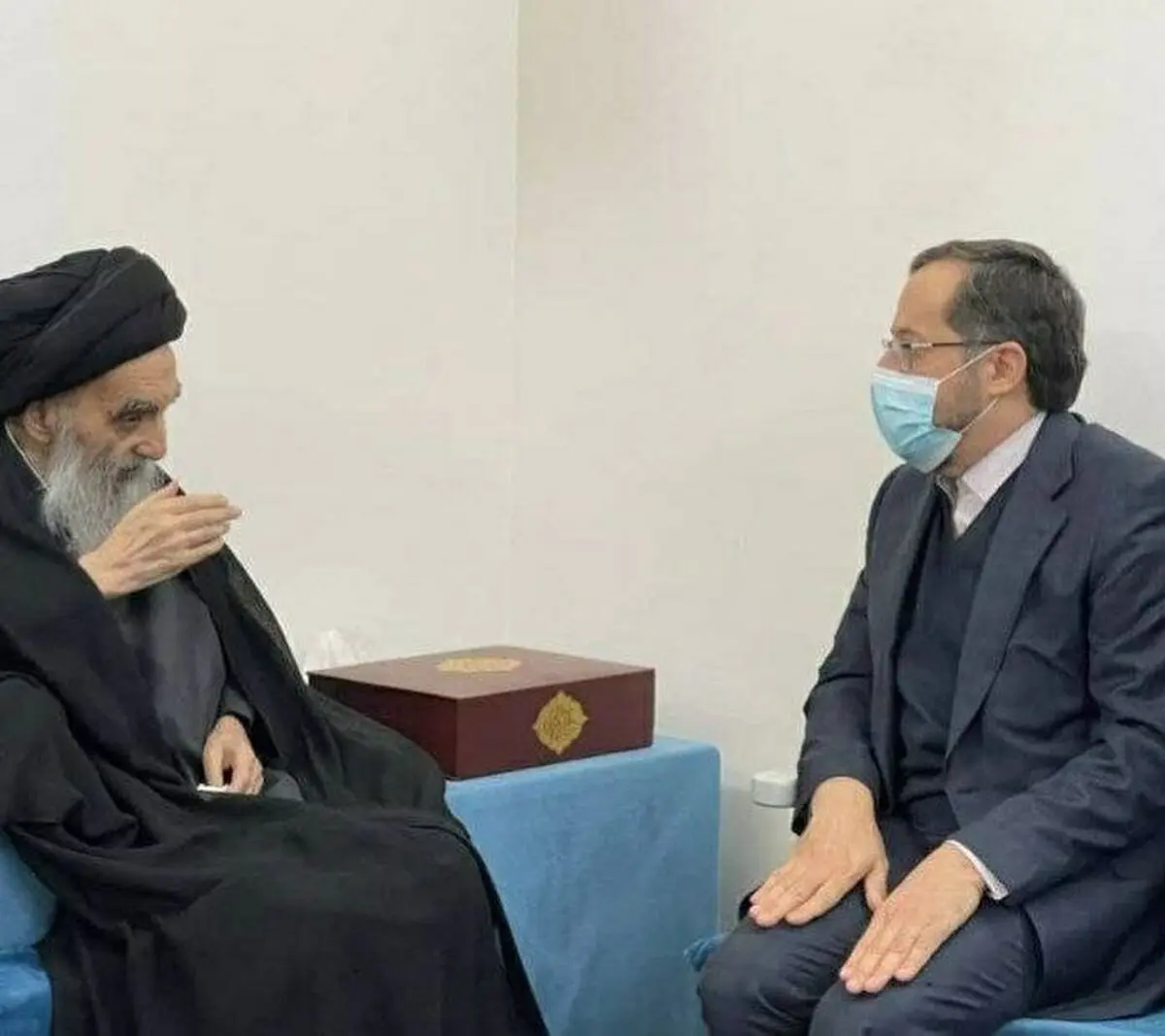 واکنش آیت الله سیستانی به هدیه مؤسسۀ آل البیت و تولیت آستان قدس  