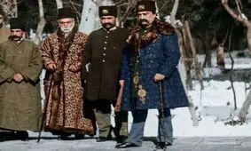 سفر به عصر قاجار؛ از «ساحل زیبای انزلی» تا «ناصرالدین شاه و پسرش کنار استخر» 