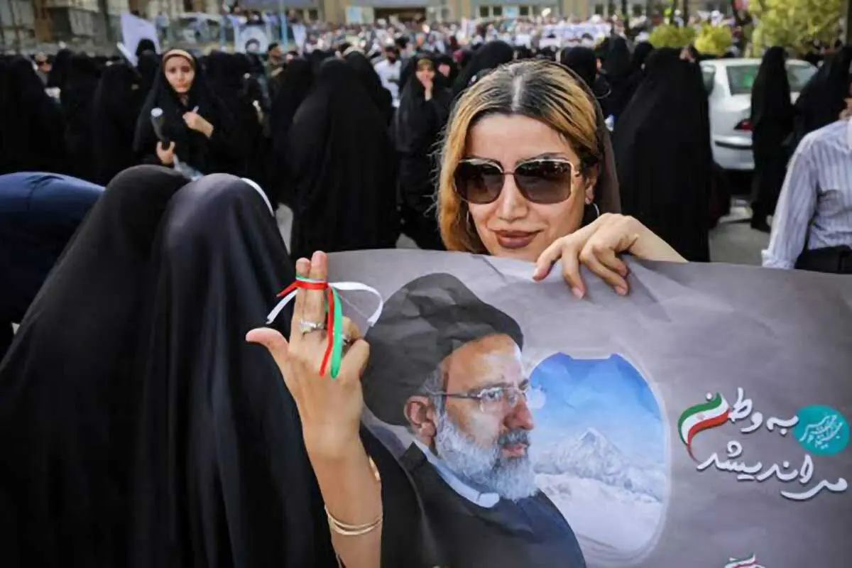 سخنگوی شورای نگهبان: حق رای افراد بی حجاب سلب شدنی نیست/ کنایه یک فعال رسانه به نپذیرفتن زنان بی حجاب در اورژانس و موضوع حق رای آنها!/ ویدئو
