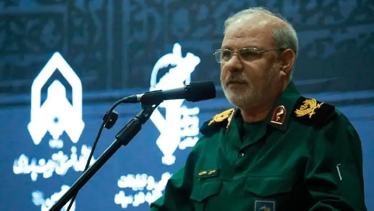 سخنگوی سپاه شروط جدید ایران برای توقف جنگ را اعلام کرد/ ناو هواپیمابر آمریکا را در فاصله ۵۰۰ کیلومتری هدف قرار دادیم/ دشمن ۲ هدف از ما بزند، به ۲۰ هدف حمله می‌کنیم