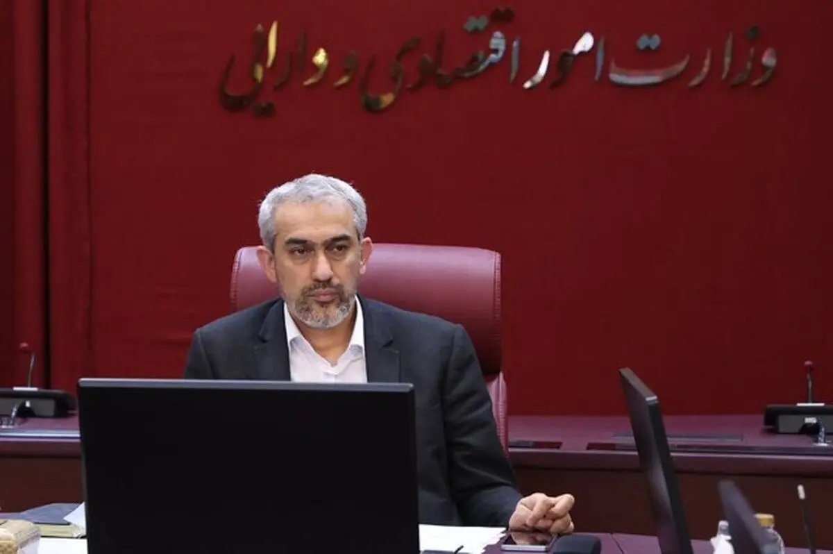 وزیر اقتصاد: ثبات به بازار باز می‌گردد/ ارز ترجیحی برای همیشه حذف شد