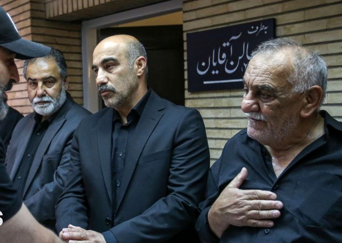 مراسم ترحیم شهید علیرضا تنابنده، برادرزاده بازیگر معروف کشورمان/ تصاویر