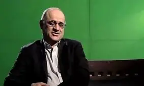 بنزین در ایران از یک آب معدنی ارزان‌تر است/ چرا خانواده‌ای که چند خودرو دارد باید چند برابر یک خانواده روستایی از یارانه بنزین استفاده کند؟/ ویدئو