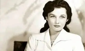 سفر در زمان؛ «فوزیه» در کنار محمدرضا پهلوی و ملک فاروق در مصر؛ اسفند1317 