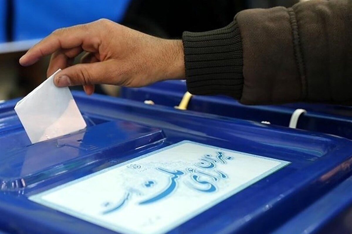 گاف شبکه خبر از پخش زد و خورد پای صندوق رای/ ویدئو