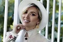 سلیقه خاص مینا مختاری، در چیدمان سفره یلدای کافه بهرام رادان