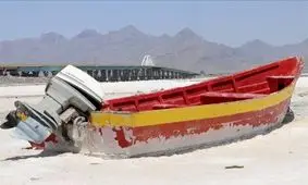 چرا دریاچه وان ترکیه خشک نشده است؟