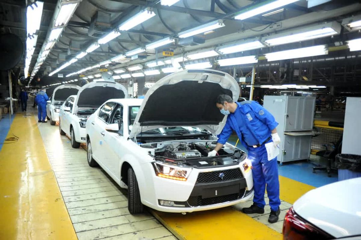 افزایش ۵۴ درصدی تولید خودروی کامل در ایران‌خودرو
