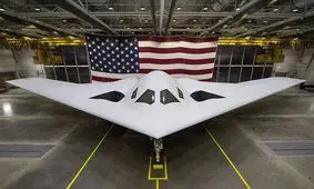 انتشار تصاویر جدید از بمب‌افکن مرموز آمریکا در آشیانه