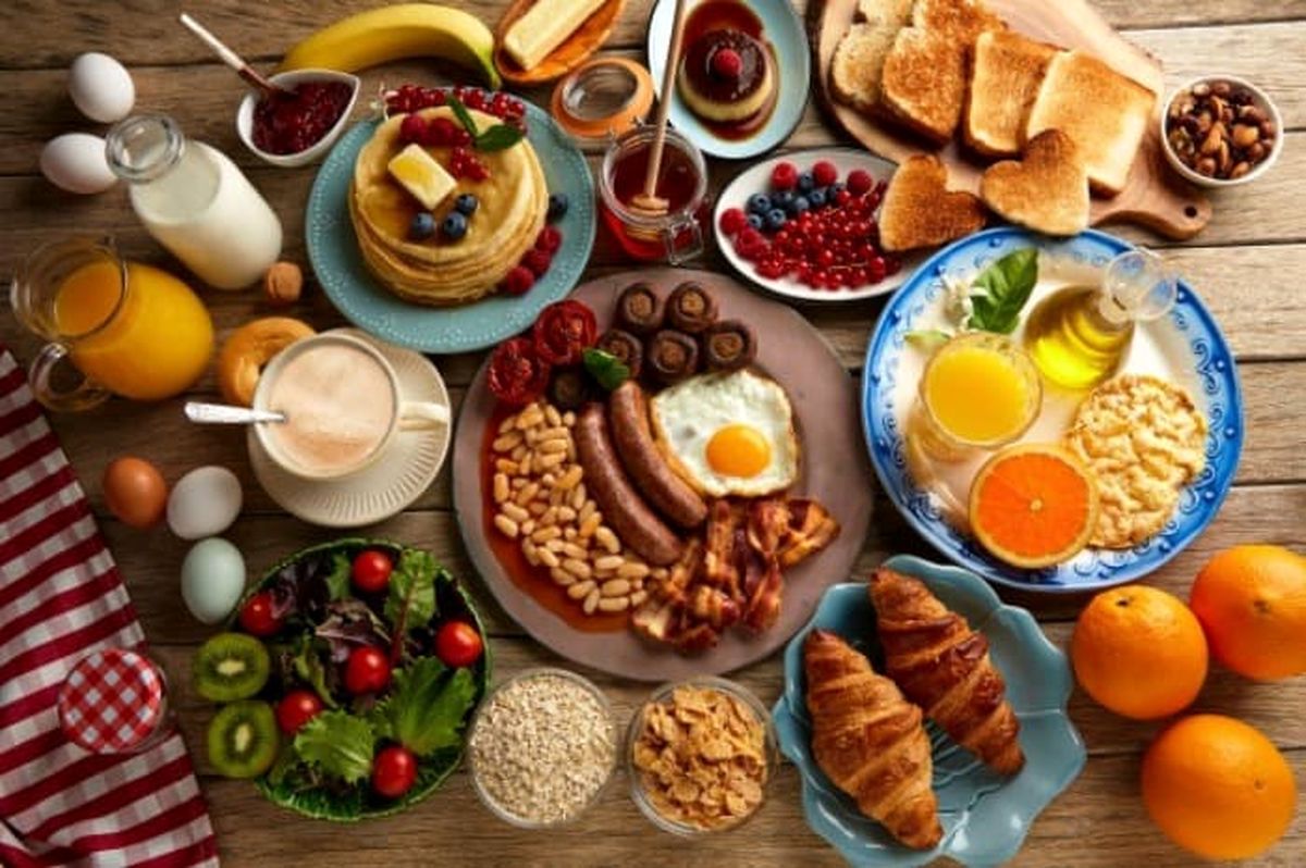 چه کسانی باید حتما صبحانه کامل بخورند