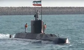 زیردریایی تماما ایرانی، زیردریایی اتمی آمریکا را تسلیم کرد

