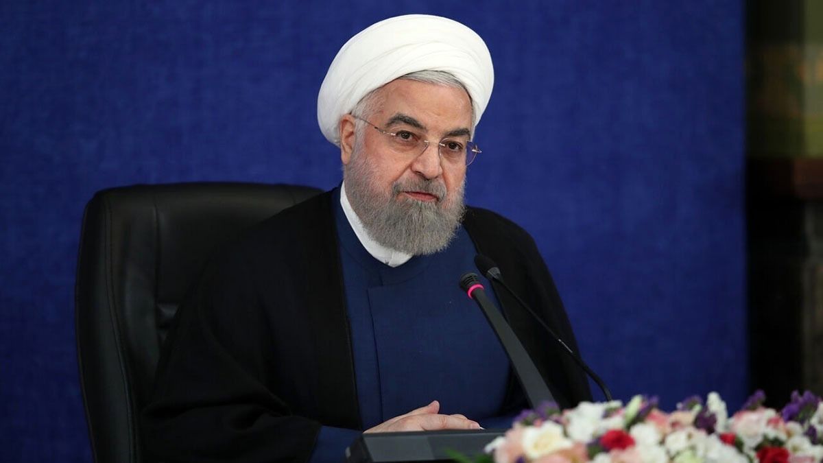 روحانی: همه، مخاطب بیانات مقام معظم رهبری هستند/ صندوق رأی یعنی نه به دیکتاتوری/ عده‌ زیادی نه در انقلاب بودند، نه در جنگ و نه در روزهای سخت و الان کشور را گرفته اند