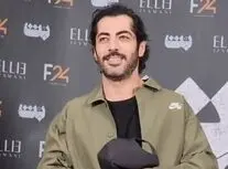 حضور نوید پورفرج با استایلی متفاوت و جذاب در مراسم اکران فیلم «بت»/ ویدئو