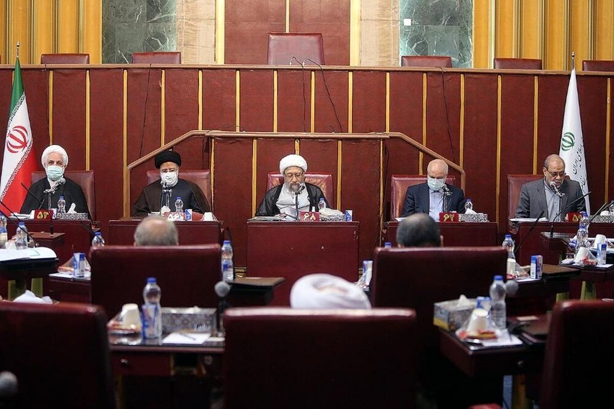 جلسه «فوق العاده» مجمع تشخیص برگزار شد / گزارش شمخانی از «آخرین وضعیت مذاکرات برای رفع تحریمها و کارشکنی آمریکا»