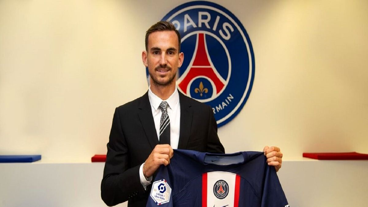 پاریسنژرمن ستاره ناپولی را به خدمت گرفت