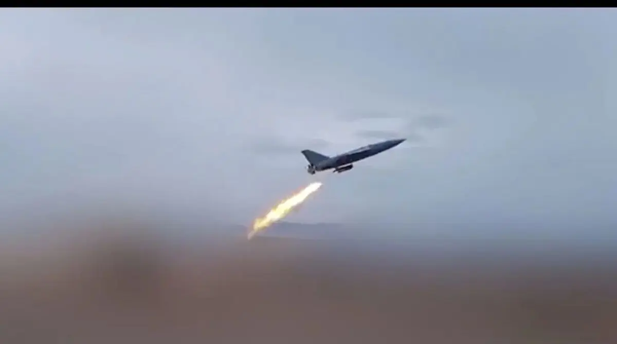 ادامه حمله پهپاد‌های ارتش ایران به صنایع پتروشیمی اسرائیل در نزدیکی دیمونا/ مقر ارتش آمریکا در امارات و کویت هدف قرار گرفت