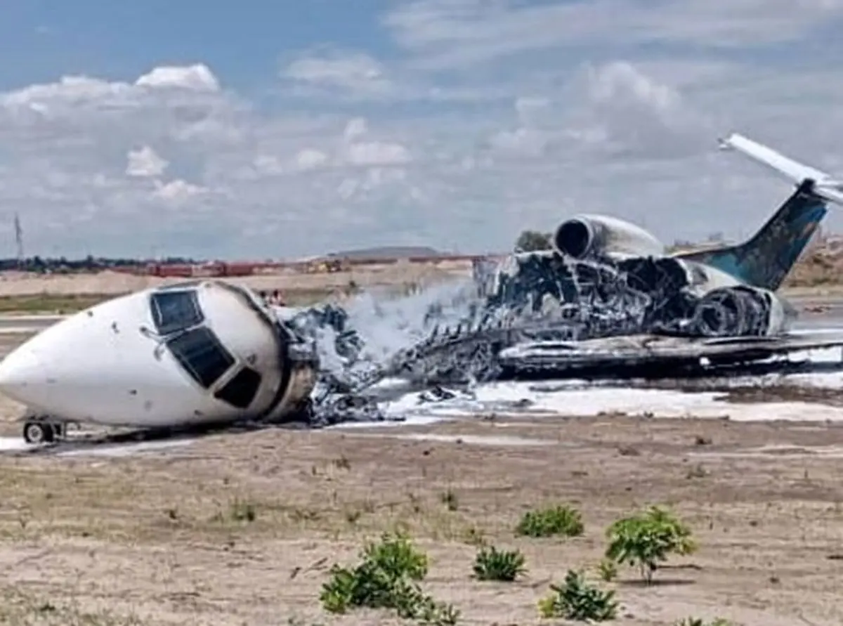 هواپیمای حامل وزیر معادن ملی کنگو سقوط کرد/ ویدئو

