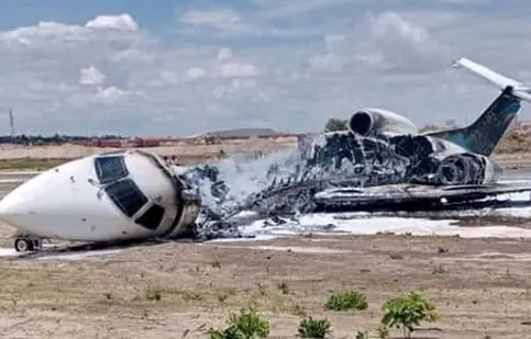 هواپیمای حامل وزیر معادن ملی کنگو سقوط کرد/ ویدئو

