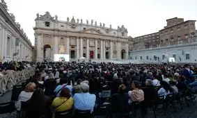 انتخاب پاپ؛ جلساتی سری با سابقه‌ای طولانی از اسرار، دسیسه‌ها و آیین‌های مرموز/ چه شد که این روش برای انتخاب پاپ انتخاب شد؟