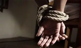 گروگانگیری یک پزشک به دلیل اختلاف مالی