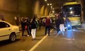 اولین تصاویر از تصادف هولناک ۶ خودرو در تونل شیرین‌سو/ ویدئو