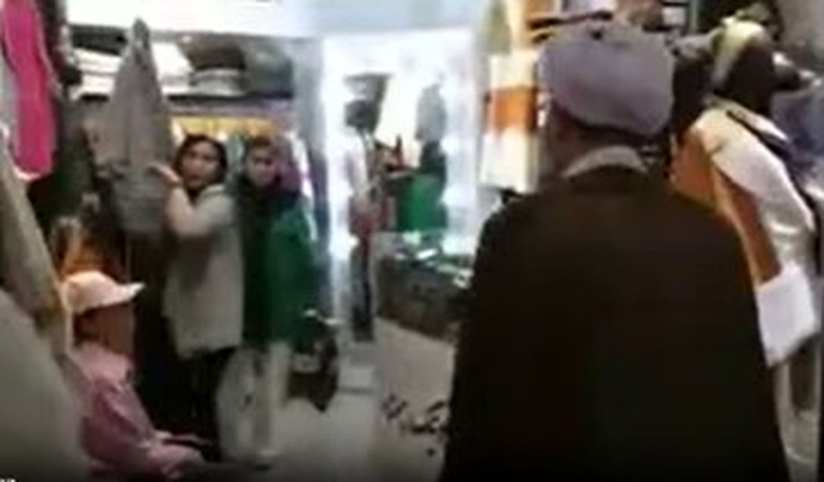 انتقاد شدید از «امام جمعهای که مغازه های مردم را پلمب کرد»