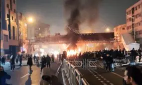 روزنامه کیهان: در آشوب‌های اخیر شبکه بهائیت و دراویش داعشی در پروژه فعال‌شدن هسته‌های مسلحانه نقش دارند/ رد عرفان‌های کاذب و فرقه‌های دروغین و دست‌ساز نیز دیده می‌شود