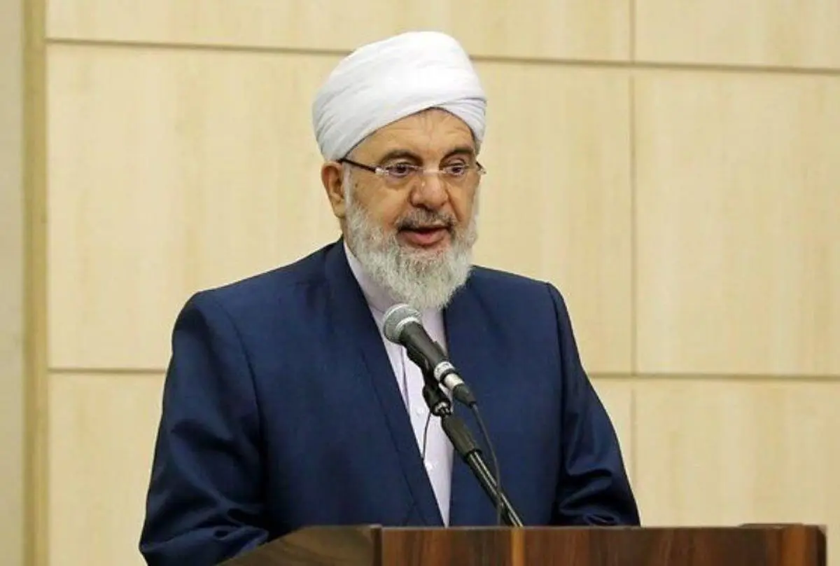 روحانی اهل سنت گلستان: جوانان فریب عوامل نفوذی دشمن را نخورند