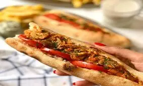 ۵ نکته مهم برای تهیه ساندویچ مرغ خانگی