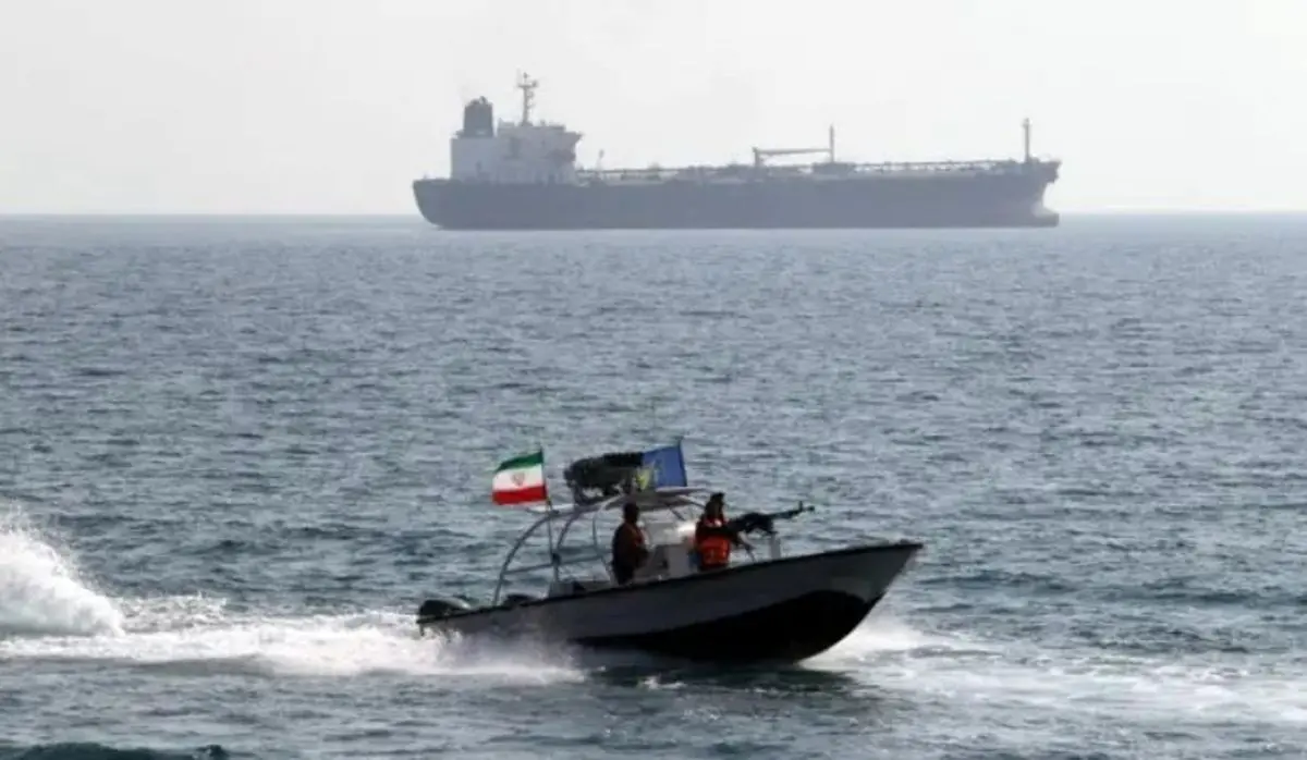 نیروی دریایی سپاه: جلسه فرماندهان ناوگان پنجم آمریکا مورد اصابت پهپاد قرار گرفت