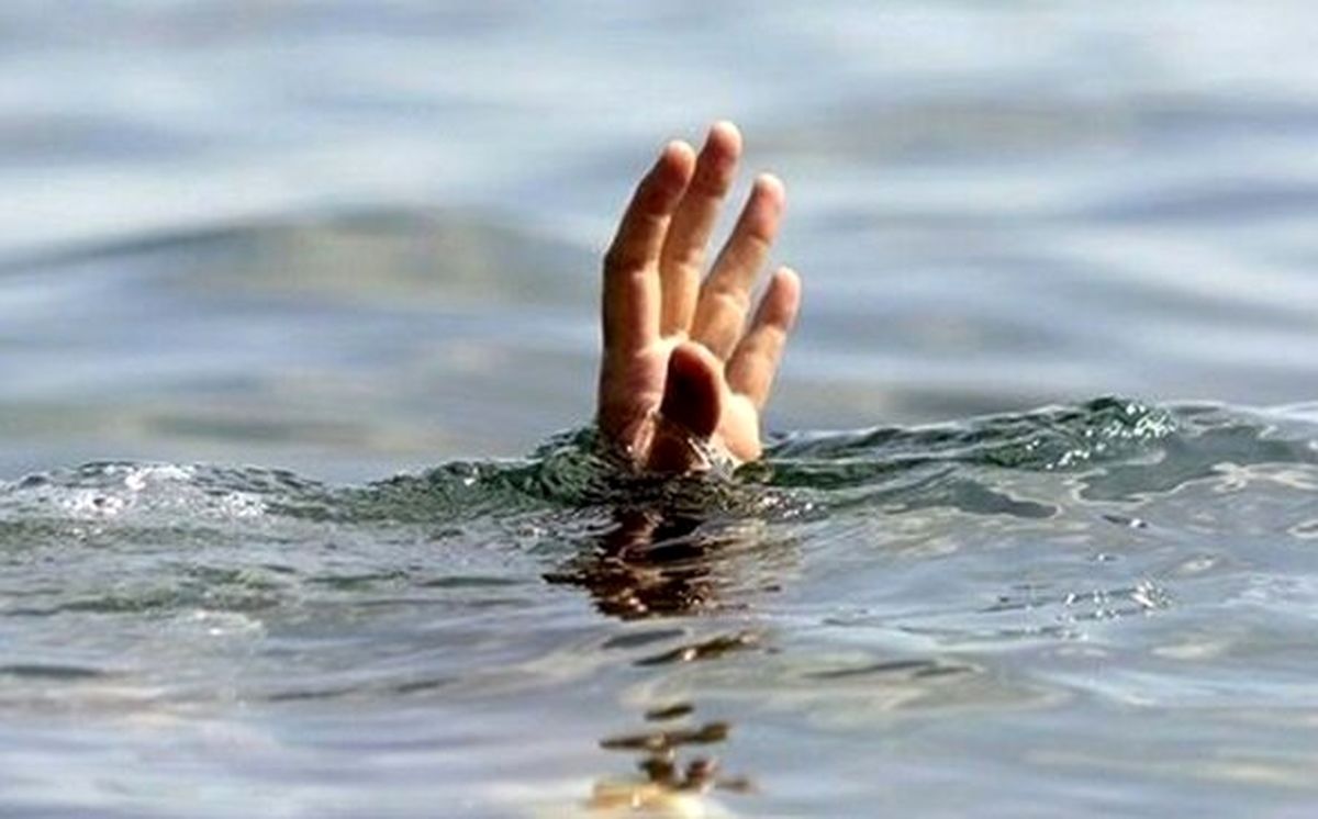 نجات ۹ نفر از غرق شدن در قشم

