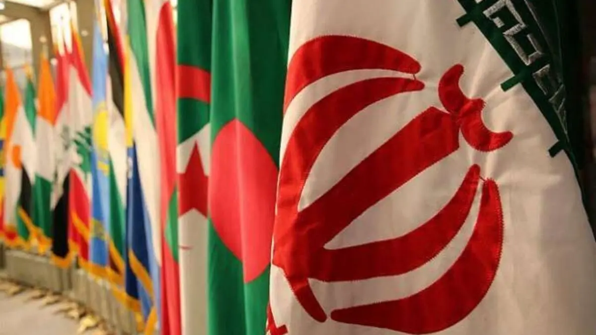 زمان آن فرا رسیده تا گفتمان سیاست خارجی و دیپلماسی کشور با رویکردی جسورانه و سازنده متحول شود/ هرگونه فرصت‌سوزی و تعلل خسارات جبران‌ناپذیر و غیرقابل محاسبه‌ای برای ملت و کشور دارد