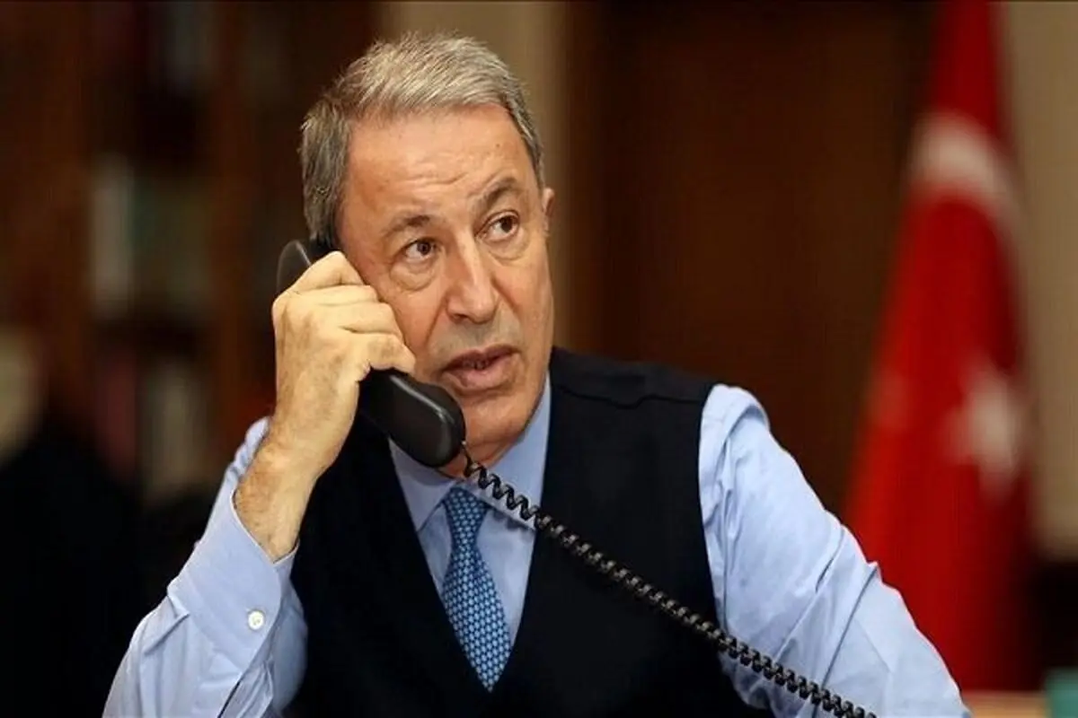 گفتگوی تلفنی وزیر دفاع ترکیه با مقام اوکراینی درباره انتقال غلات