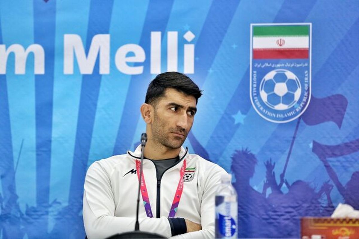 بیرانوند: طبیعی بود چرا نام گلمحمدی در لیست تیم ملی نیست/ این کارها «شو» است!
