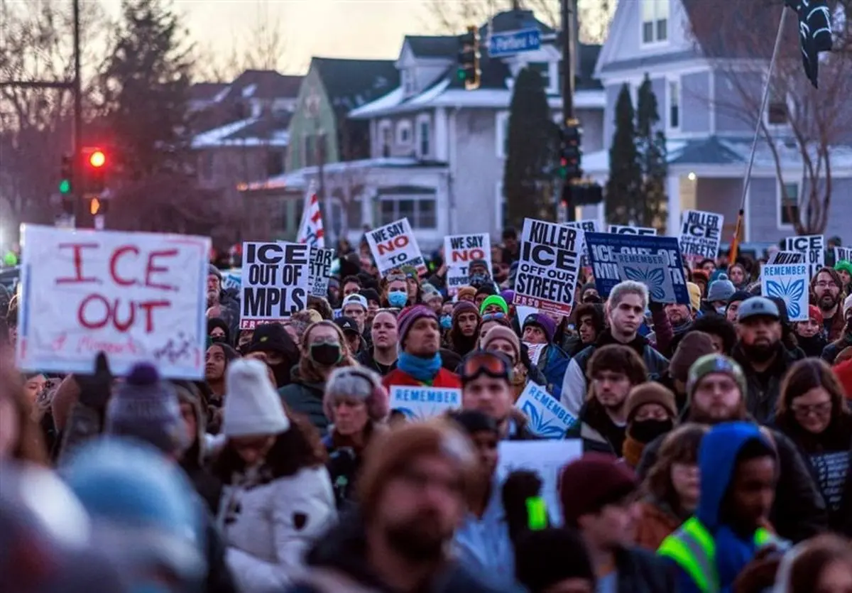 مینیاپولیس آمریکا در آتش خشم معترضان